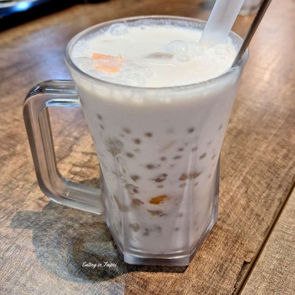 Mr Chee Kopitiam boh boh cha cha