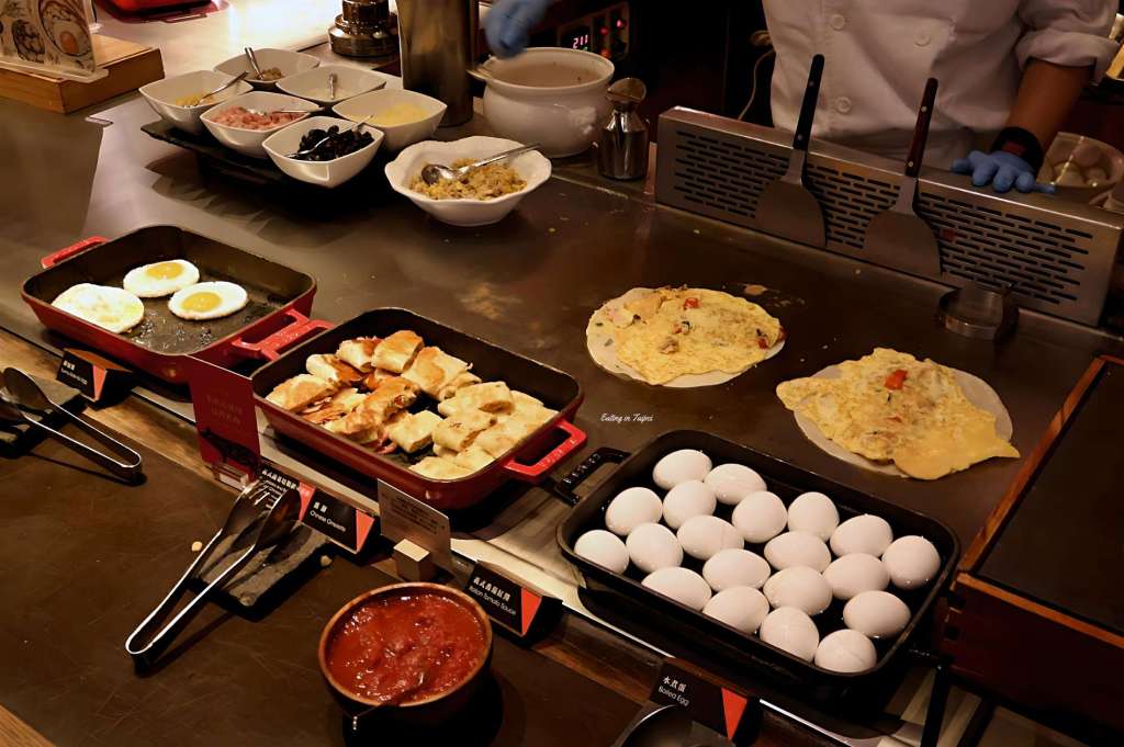 Silks Place Tainan Robins breakfast omelette